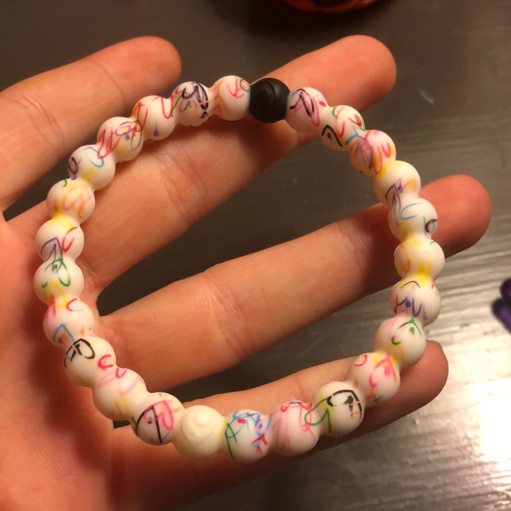 heart lokai